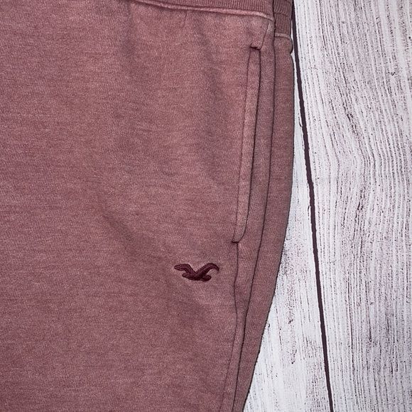 ‼️PRICE FIRM‼️Hollister Joggers - Picture 3 of 5